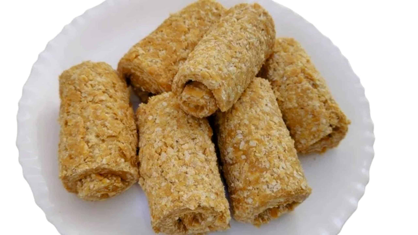 BIKAJI GUR GAJJAK ROLL 400G